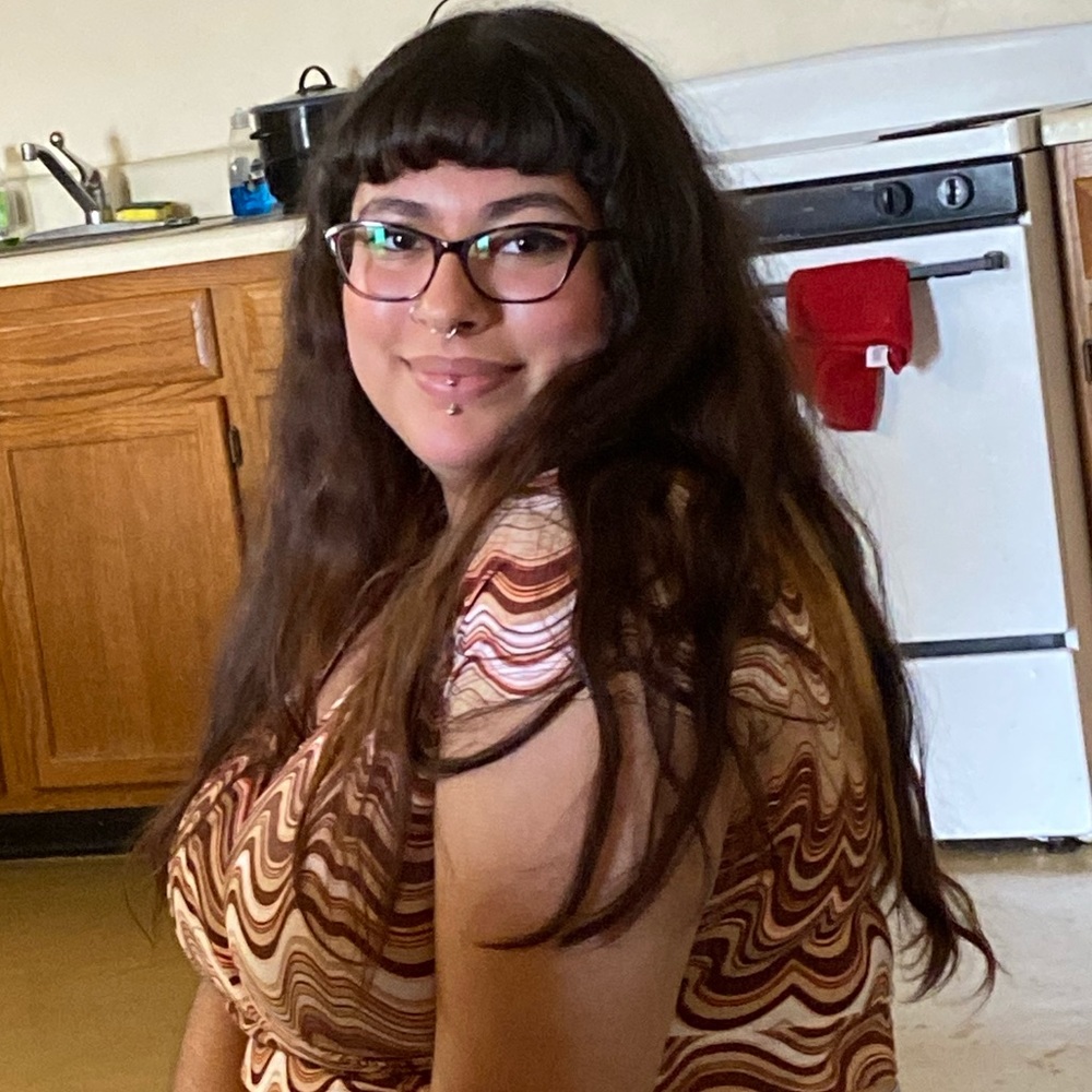 Meet your Posher, Jaqueline